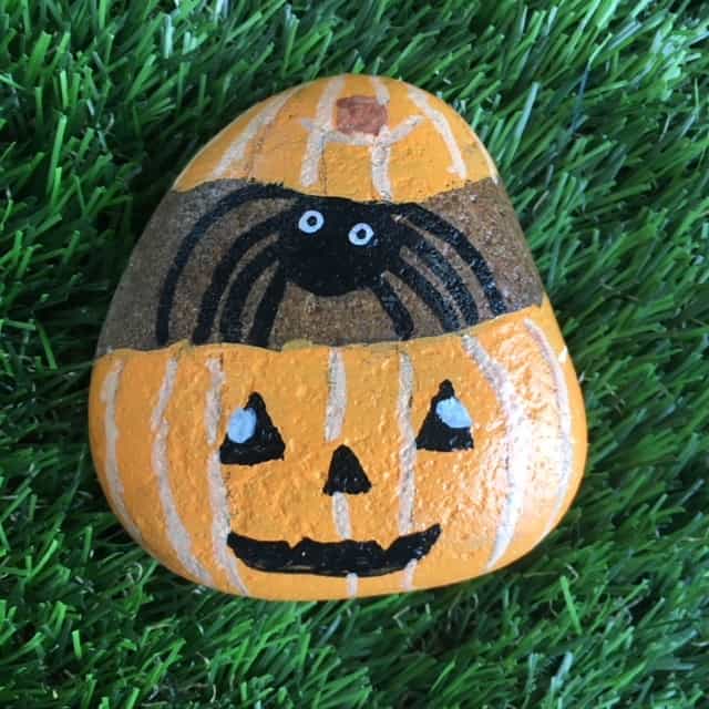 Fertile.Digital | Spooktacular Halloween Pebble Hunt!