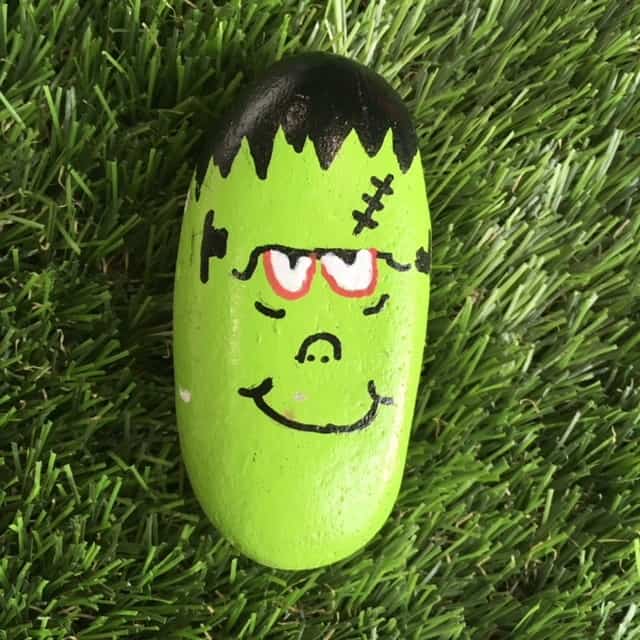 Fertile.Digital | Spooktacular Halloween Pebble Hunt!